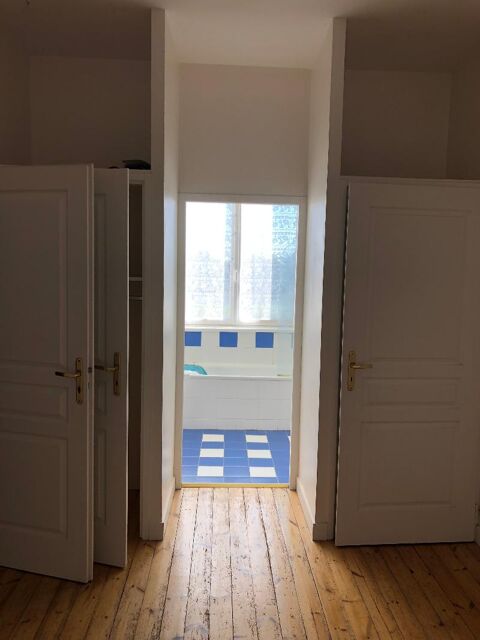  Maison � louer 5 pi�ces  Portets