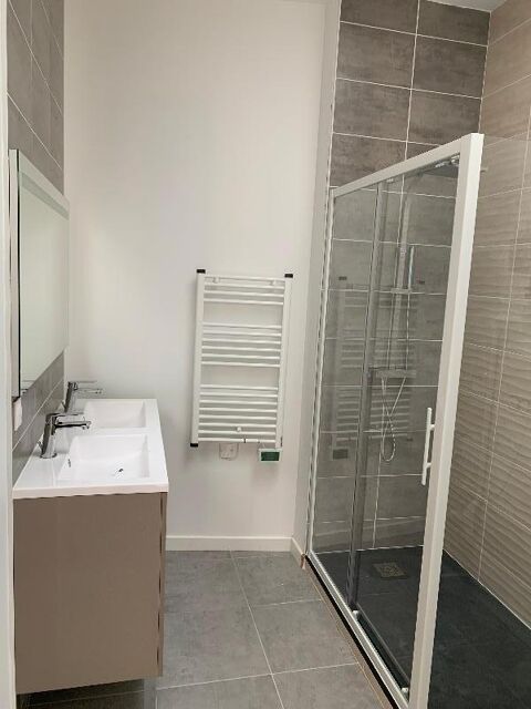  Appartement  louer 2 pices 