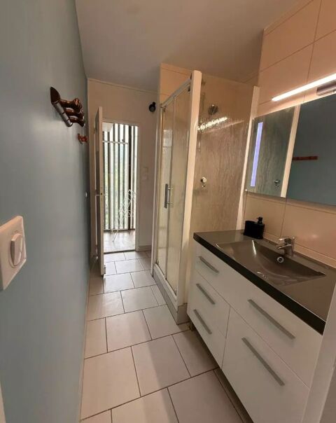  Appartement  louer 1 pice 