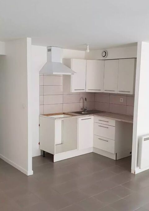  Appartement � louer 3 pi�ces 