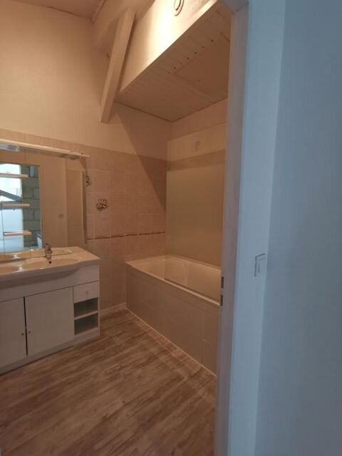  Maison  louer 4 pices 