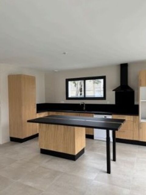   Maison/Villa T5 Maison - 5 pi�ce(s)