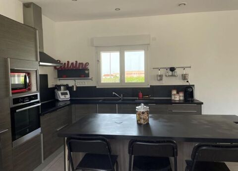  Maison � louer 5 pi�ces  Saint-estephe