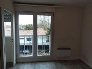  Appartement  louer 1 pice 