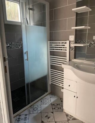  Maison � louer 4 pi�ces  Bordeaux