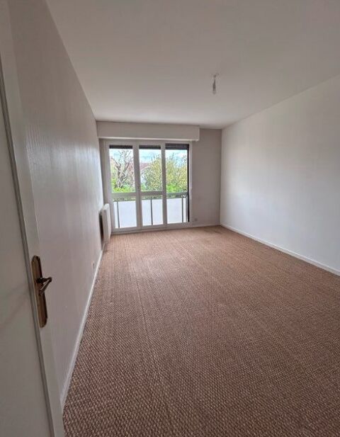  Appartement � louer 5 pi�ces  Bordeaux