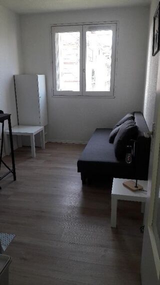  Appartement  louer 1 pice 