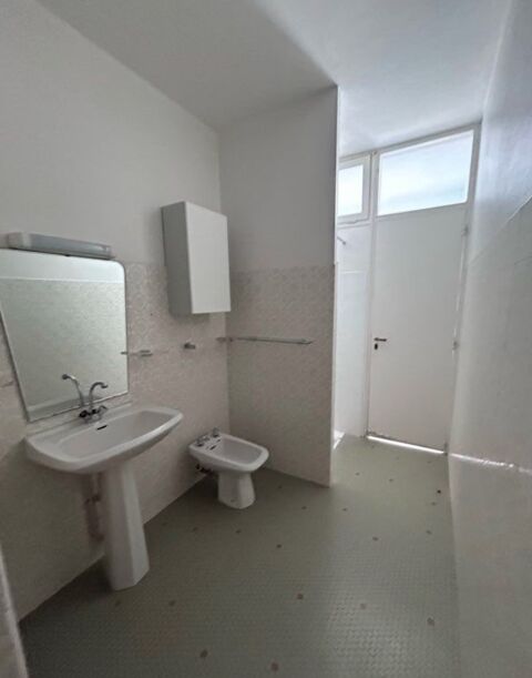  Appartement � louer 5 pi�ces 