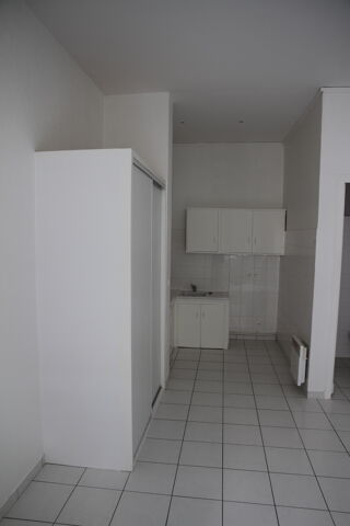  Appartement  louer 1 pice 