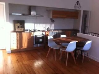  Appartement � louer 3 pi�ces  Bordeaux
