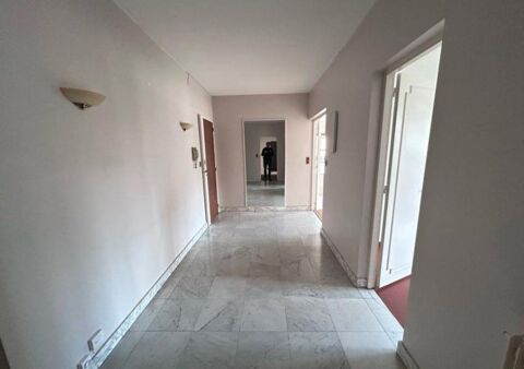  Appartement � louer 5 pi�ces  Bordeaux