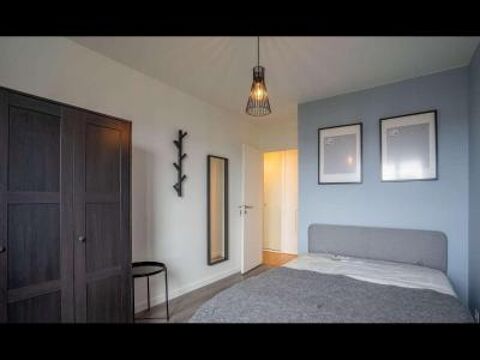  Appartement � louer 4 pi�ces  Bordeaux