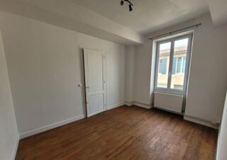  Maison � louer 4 pi�ces  Saint-macaire