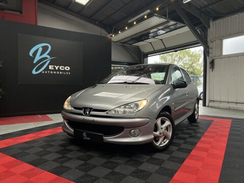 Peugeot 206 1.6i 110 CH GRIFFE
