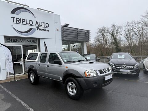Nissan Pick-Up 2.5 Di 4x4 DOUBLE CABINE D22 ATTELAGE 2002 occasion Brive-la-Gaillarde 19100