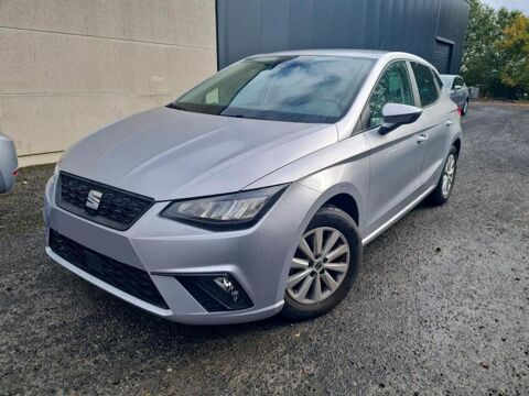 Seat Ibiza TSI 115 DSG Move! avec GPS, Apple Car Play et Radar de recul 2024 occasion Fougères 35300