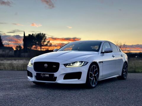 Jaguar XE S 3.0i V6 Suraliment&eacute; - 340 - BVA MERIDIAN - JANTES 20 - FRA 2016 occasion Saint-Cannat 13760
