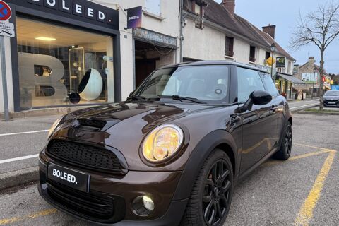 Mini Cooper Mini 1.6i - 122 - BVA R56 LCI COUPE - TOIT OUVRANT - R&Eacute;GULA 2011 occasion Jouars-Pontchartrain 78760