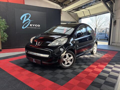 Peugeot 107 1.0i 68 CH BLACK & SILVER - GARANTIE