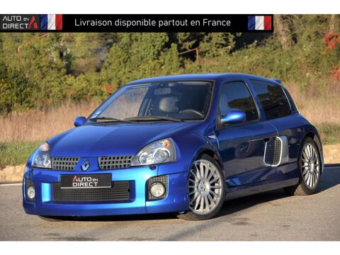 Renault Clio 3.0i V6 II RS V6 BERLINE RS V6 PHASE 2 2004 occasion Mougins 06250