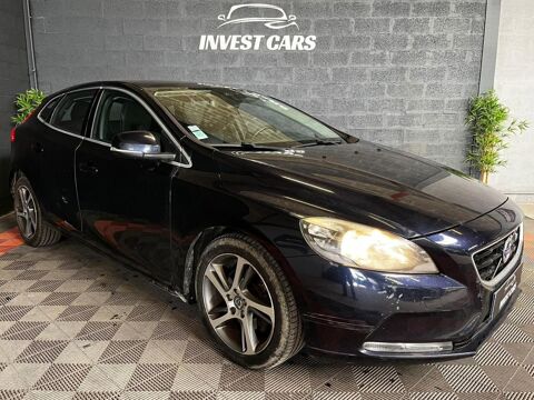 V40 T2 2.0i 122ch Momentum BVM6 S&S - 2EME MAIN - Distribution O 2015 occasion 33700 M&eacute;rignac