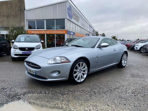 Jaguar XK Coup&eacute; 4.2i V8 - BVA 2009 occasion Amilly 45200