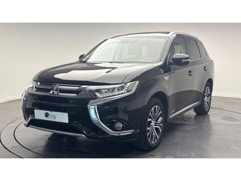 Mitsubishi Outlander Phev 2.0 / Siege cuir Chauffant / Camera 360°/ Toit ouvrant 2015 occasion Roncq 59223