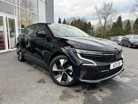 Renault M&eacute;gane E-Tech EV 60 Optimum Charge 220 V E-TECH Equilibre 2023 occasion Orvault 44700