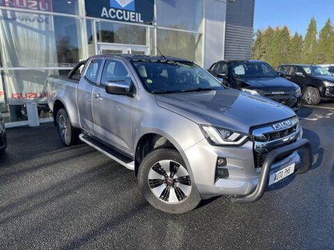 Isuzu D-MAX *DESTOCKAGE DEBUT ANNEE*SPACE F 1ERE MAIN 1.9 D 164 BVA 4x4 2023 occasion Orvault 44700