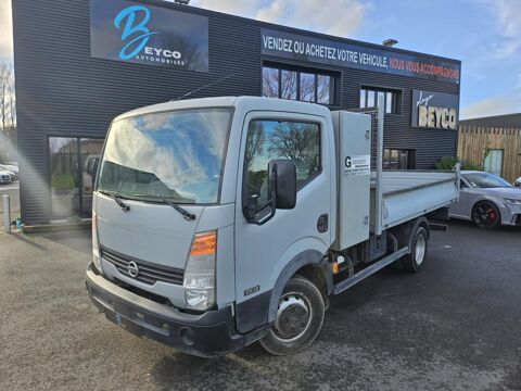Nissan Cabstar 2.5 dCi 130 CH BUSINESS - GARANTIE 6 MOIS 2011 occasion Tr&eacute;gueux 22950