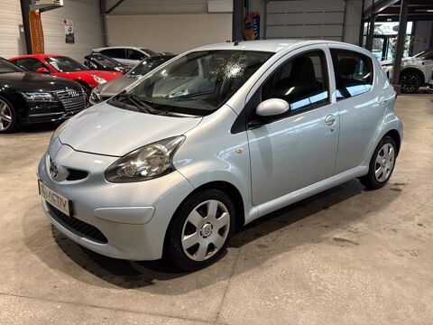 Toyota aygo 1.0 vvt-i 68 confort 5p
