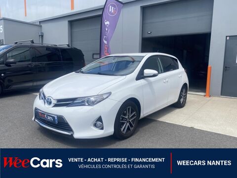 Toyota Auris 1.8 HSD 136H 100 FULL-HYBRID FEEL BVA 2015 occasion Saint-Herblain 44800
