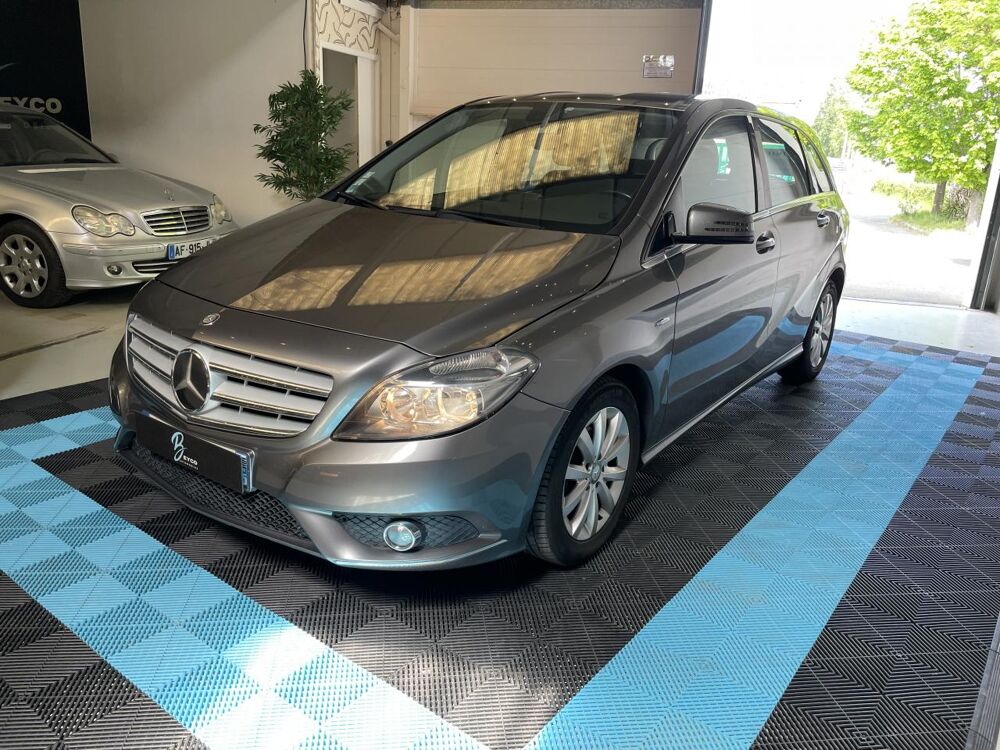Classe B 180 CDi BLUEEFFICIENCY 109 CH CLASSIC - GARANTIE 6 MOIS 2012 occasion 22950 Trégueux