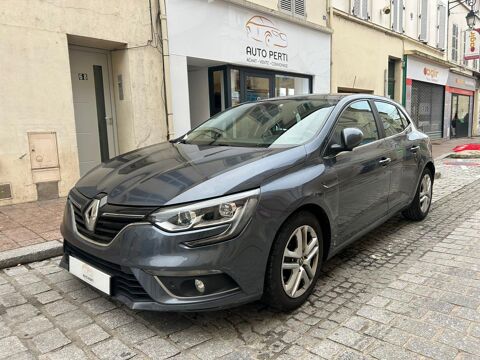 Annonce voiture Renault M�gane 8990 �