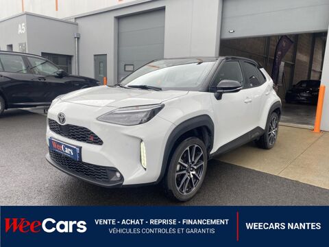 Toyota Yaris Cross CROSS 1.5 114H 90 HYBRID FULL-HYBRID 0.8KWH GR-SPORT BVA 2023 occasion Saint-Herblain 44800