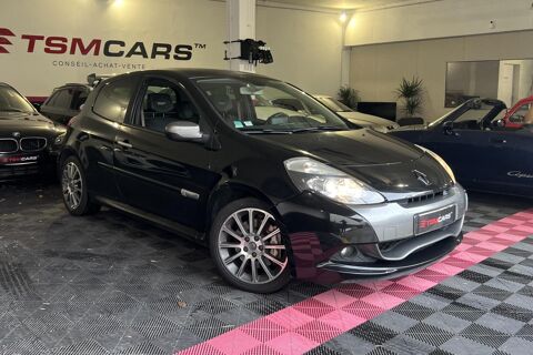 Clio 2.0i 16V - 203 III BERLINE Renault Sport Luxe PHASE 2 2010 occasion 06400 Cannes