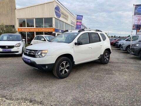 Dacia Duster TCE 125 Explorer avec Attelage, GPS et Radars de recul 2017 occasion Saran 45770