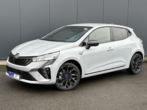 Renault Clio V E-Tech Full Hybrid 145 Esprit Alpine avec Pack Parking 2025 occasion Foug&egrave;res 35300