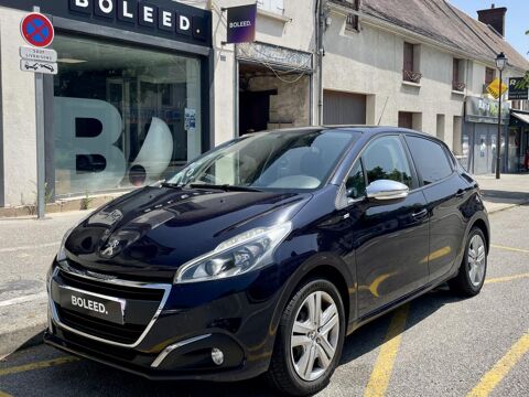 Peugeot 208 1.2 VTi - 82 STYLE BVM DARK BLUE