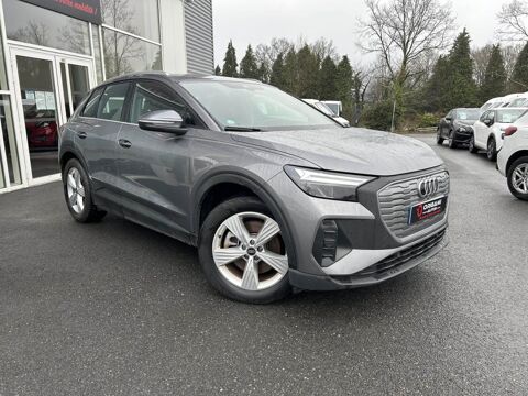 Audi Q4 40 204ch EXECUTIVE 82KWh 2023 2023 occasion Orvault 44700