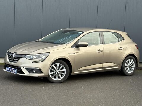Renault M&eacute;gane IV 4 1.2 TCE 100 Intens avec Cam&eacute;ra et Attelage 2018 occasion Foug&egrave;res 35300