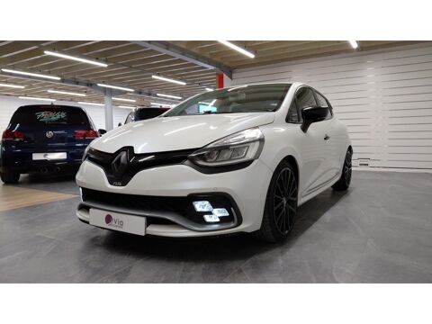 Renault Clio RS TROPHY - 1.6 220 EDC - R.S. Trophy - 2EME MAIN - SUIVI RE 2017 occasion Chambéry 73000