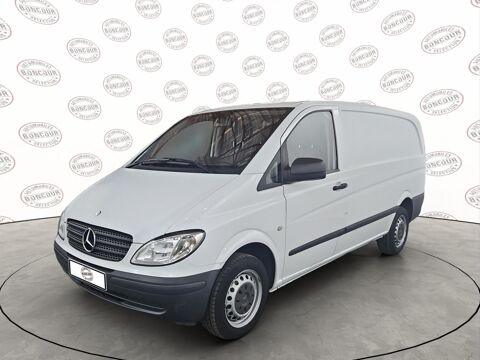 Mercedes Vito Long 2.7t 111 CDI FOURGON - BM 639 Long PHASE 1 2010 occasion Saint-Angeau 16230