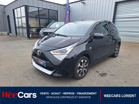 Toyota aygo 1.0 VVTI 70 X-PLAY