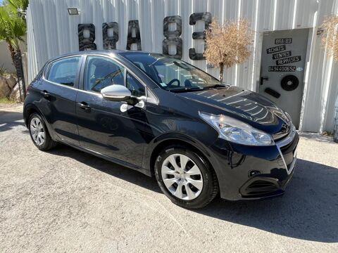 Peugeot 208 1.2i PureTech 12V - 68 BERLINE Like PHAS