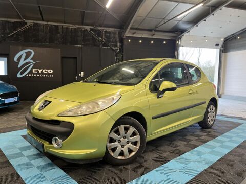 Peugeot 207 1.4i 88 CH URBAN - GARANTIE 6 MOIS 2007 occasion Tr&eacute;gueux 22950