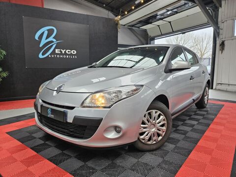 Renault M&eacute;gane 1.5 dCi 110CH BUSINESS - GARANTIE 6 MOIS 2011 occasion Tr&eacute;gueux 22950