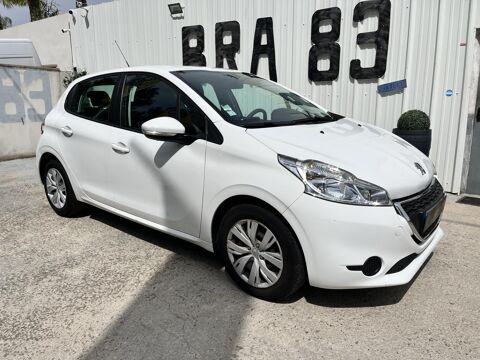 Peugeot 208 1.0i PureTech 12V - 68 BERLINE Active PHASE 1 2014 occasion Le Muy 83490
