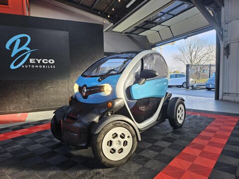 Renault Twizy 6 KWh LIFE 45 - GARANTIE 6 MOIS 2016 occasion Tr&eacute;gueux 22950