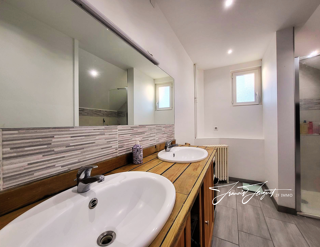  Appartement � vendre 5 pi�ces 91 m�